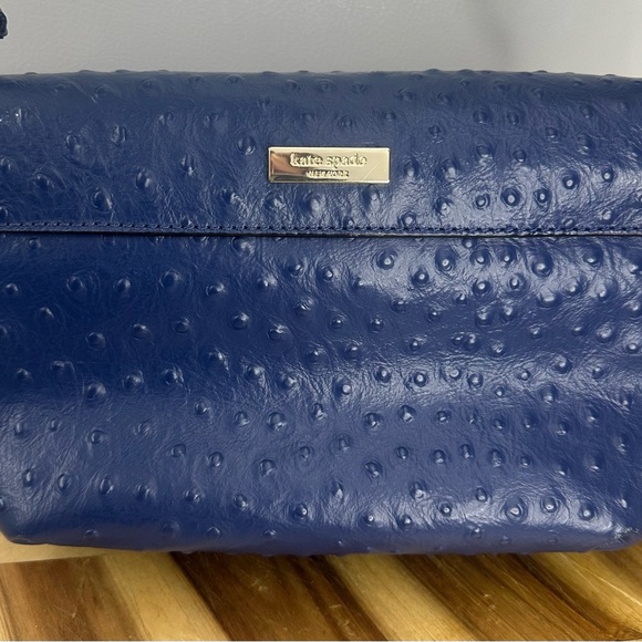 Kate Spade ♠️ Joleen charm City Ostrich Leather flap bow shoulder bag. - Picture 4 of 8